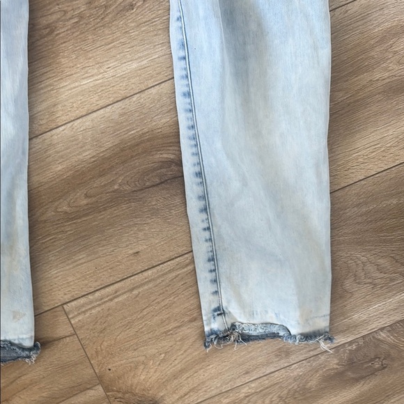 American Eagle Outfitters Relaxed Blue Jeans with Vintage Distressing - Picture 9 of 11